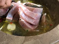 -七采菌园·野生菌石锅鱼(环城北路店)