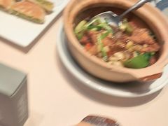 -八府香鸭·啫啫煲(华山路店)