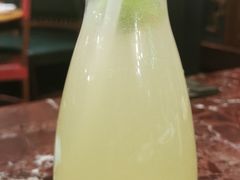 -新白鹿餐厅(爱琴海购物中心店)