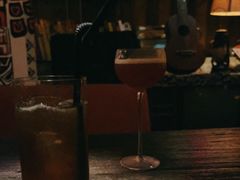 -城墙外BAR