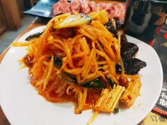 -合易泓烤肉·海肠捞饭(火车站店)