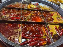 -正南齊北重庆老火锅(光华村直营店)