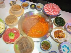 -卤校长重庆火锅(国兴店)