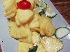 青柠拌菠萝-云海肴·汽锅鸡·云南菜(美罗城店)