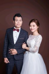 -巴黎婚纱摄影工作室