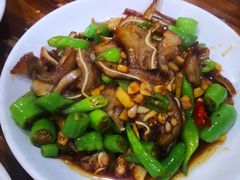 尖椒猪耳-凡老头米线砂锅(古荡新村西粮站)