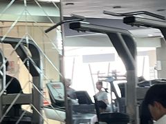 -美航国际健身(北京华联店)