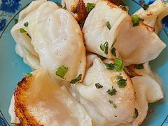 -无名氏宵夜小摊(祝家三姐妹馄饨店)