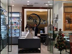 -回瑞眼镜·蔡司·依视路官方授权店(广益路万达店)