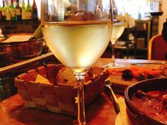 白葡萄酒-羽深肉铺 Steak & Wine