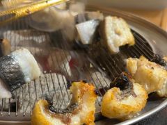 -围炉肉舍•炭烤活鳗•丹东海鲜烤肉(步行街店)