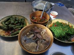 -汤锅大王(新平曹苏黄牛汤锅有限公司)