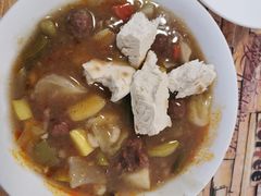 -刘老虎肉丸糊辣汤(总店)