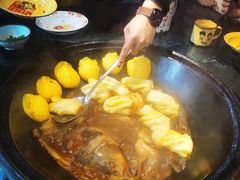 -鱼窝棚柴火铁锅炖(富山屯店)