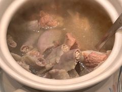 -绿岛国际酒店·海鲜酒楼(八七路店)