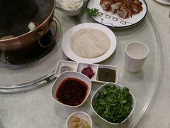 -满旗楼 北京烤鸭·涮羊肉火锅(武昌店)