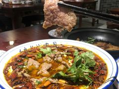 水煮牛肉-银珠渔港·海鲜砂锅粥