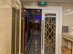 -花湖会所·高端水疗商务泡浴SPA(高新店)