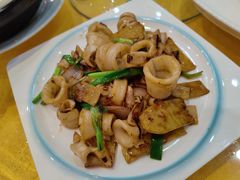 姜葱炒鱿鱼仔-台山美食一绝阿四台山黄鳝饭(阿四创作店)