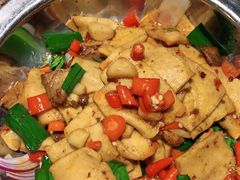 -东口码头·烧鸽子·鱼头泡饼·地方菜(金鹰悦城店)