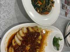 -汗腾格里·风味餐厅(新疆驻京办店)
