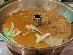 -璞臻汽锅餐厅(南京东路店)