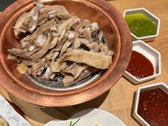 -哈啾嗨·新概念蒙餐(红星新城店)