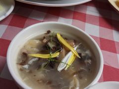 -龙桥私厨·姜花菊花过桥鱼·顺德菜(容桂店)