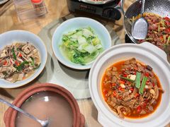 -湘阁里辣(南岭购物广场店)