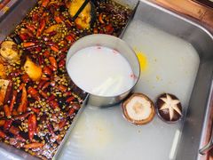 红汤梭边鱼锅-新辣道鱼火锅(领展购物广场·中关村店)