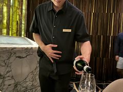 -OZONE 顶楼酒吧(香港丽思卡尔顿酒店)