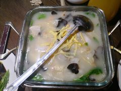 -青叶202都市餐厅(迪诺水镇店)
