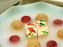 -世博源公馆·本帮融合菜·主题包厢·江景餐厅