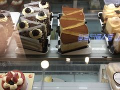 -焙丽拾光(麦凯乐直营店)