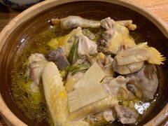 花雕酒蒸东山土鸡-鱼食饭稻·苏浙土菜17年老馆子(平江路店)