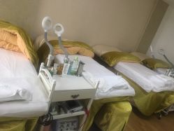 -苗苗清肤皮肤护理中心
