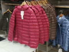 -优衣库(洛阳中州万达广场店)