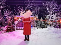 -圣名游乐城冰雪大世界