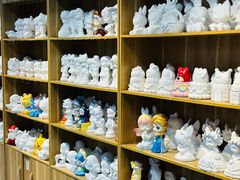 -郑在DIY·潮玩银饰绘画手作(中央大道旗舰店)