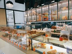 面包甜点陈列柜-老梦面包CHEZMOREL(麦子店)