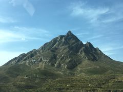 鸡鸣山高速上的角度看全景-鸡鸣山旅游景区