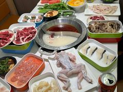 -嘎琉鲜切牛肉自助火锅