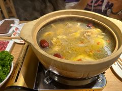 -邹开喜·炭炉鸡煲·海鲜火锅(虹口足球场店)