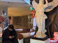 -暴风岛沉浸式体验馆(百联世纪店)