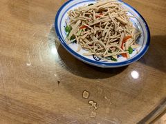 -小放牛炒菜馆(军校店)