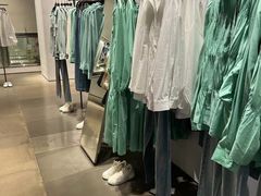 -URBAN REVIVO(深圳华润万象天地店)