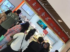 -白玉兰食品甜凤店(合生汇店)