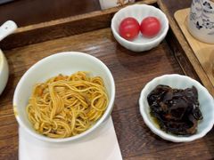-蟹上黄·蟹黄面·江南糖水(人民广场店)