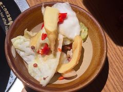 -吃饭皇帝大土家民族菜(荟聚店)