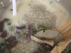 -津津老鸭粉丝馆(正东路店)